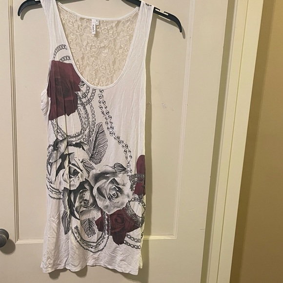 Studio Y Tops - Studio Y tank with lace back. Rose graphic print. Size XL. Good condition.